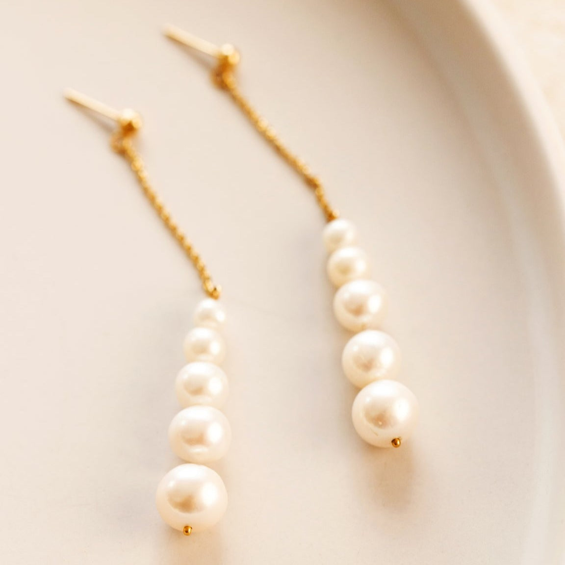 Natural Freshwater Pearl Stud Threaders