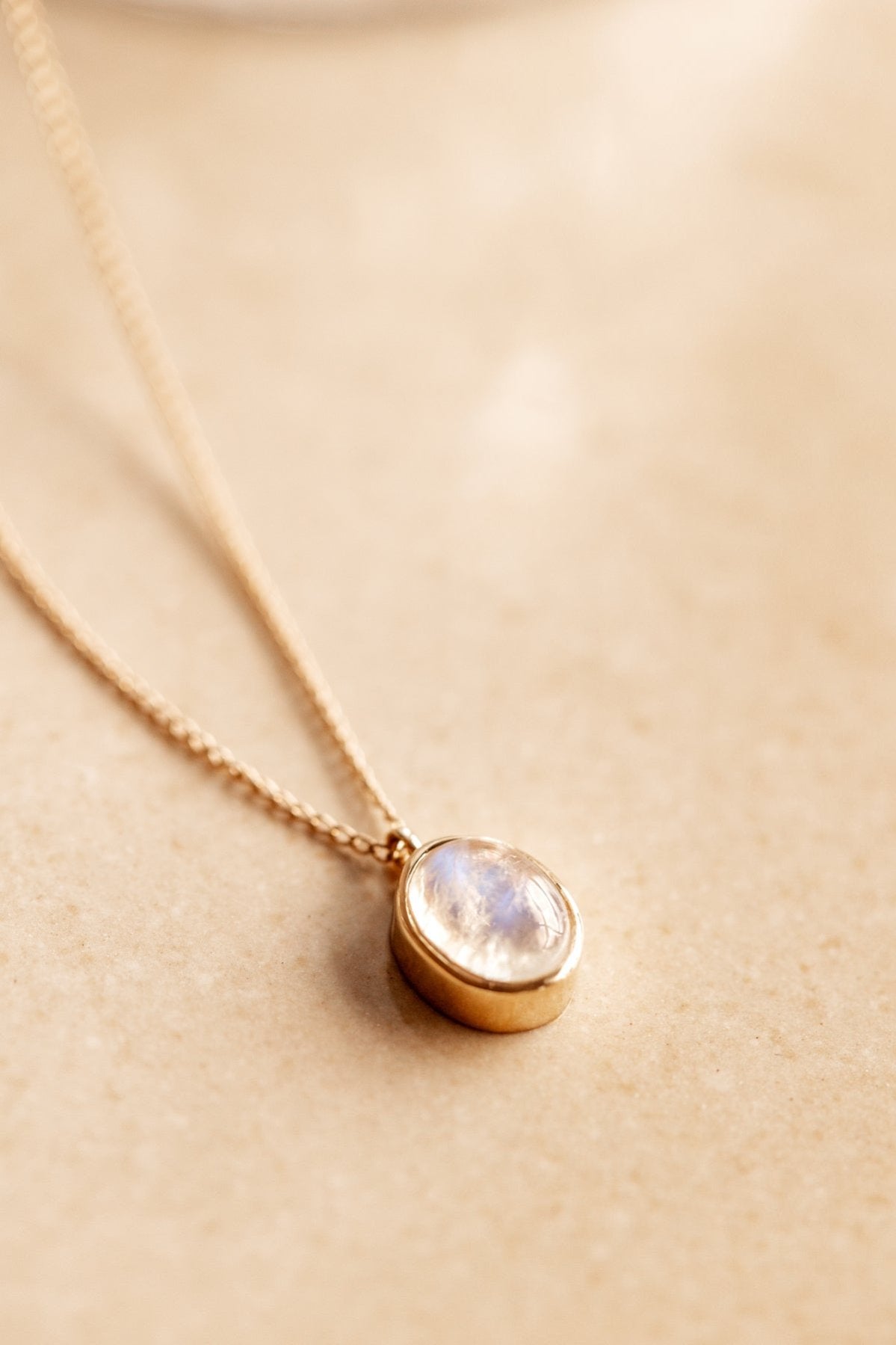 Moonstone in Solid 10k yellow Gold Pendant