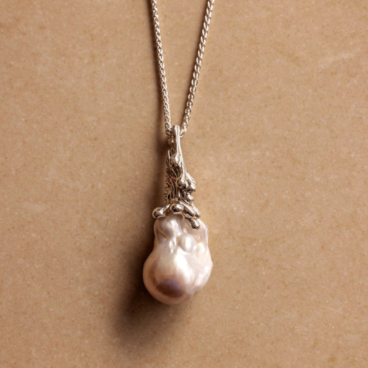 Luna Drops – Silver Baroque Pearl Pendant