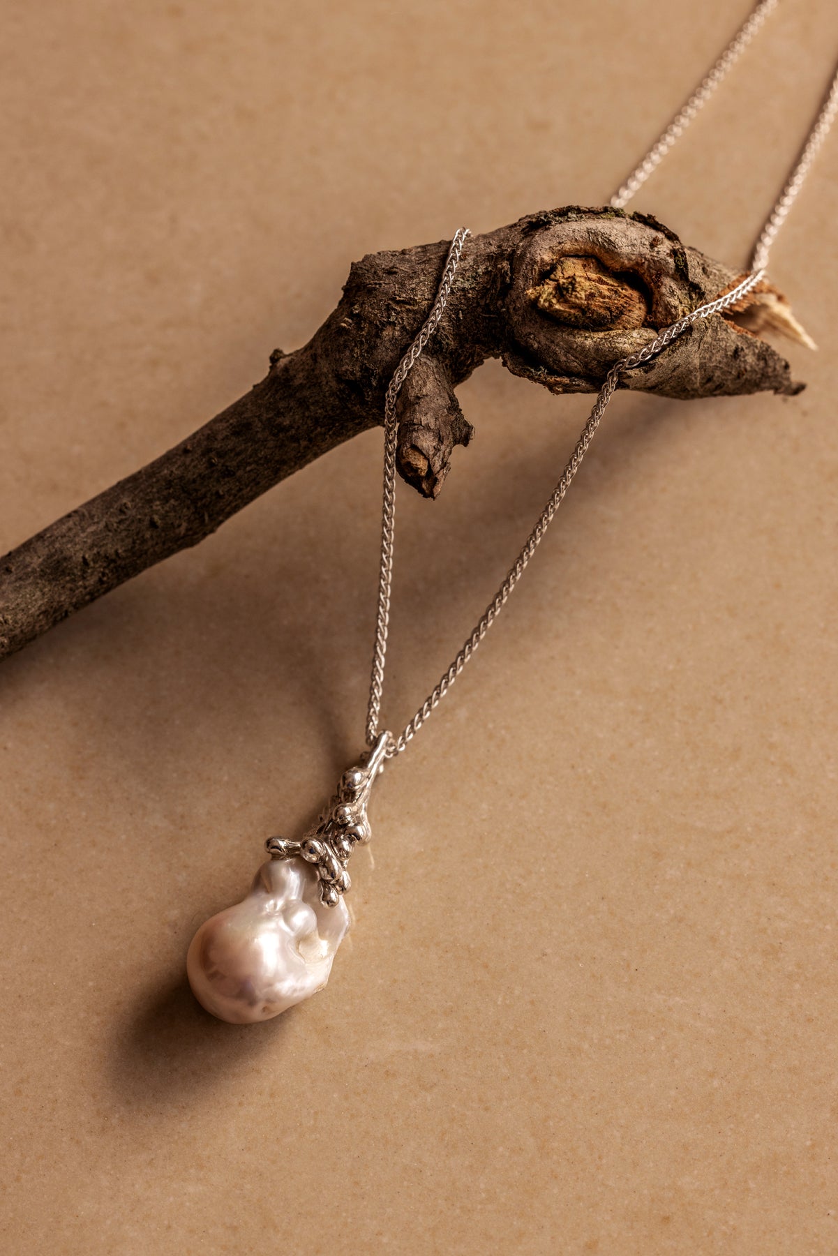 Luna Drops – Silver Baroque Pearl Pendant
