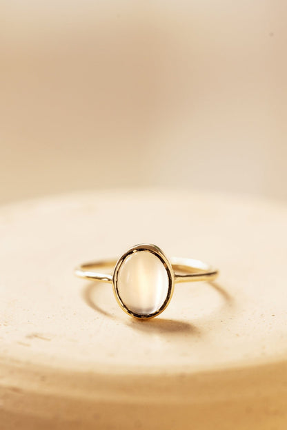 Moonstone in Solid 10K yellow Gold Ring