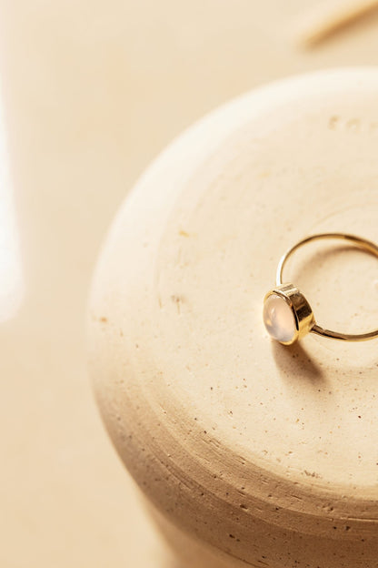 Moonstone in Solid 10K yellow Gold Ring