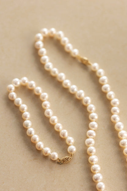 Natural Freshwater Pearl Bracelet