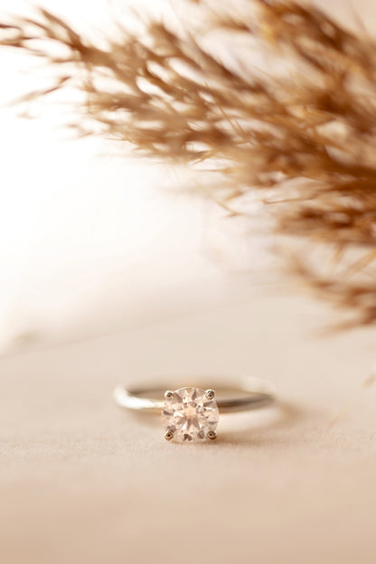 4 Prongs Single Gallery Solitaire Diamond Gold Engagement Ring