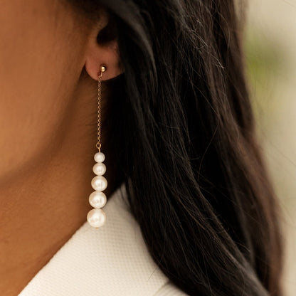 Natural Freshwater Pearl Stud Threaders