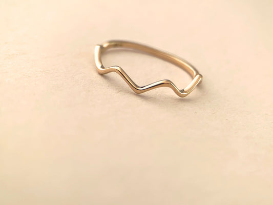 Wave Gold Ring