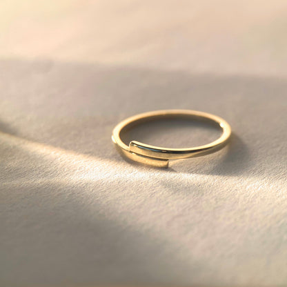 Overlapping Gold Ring