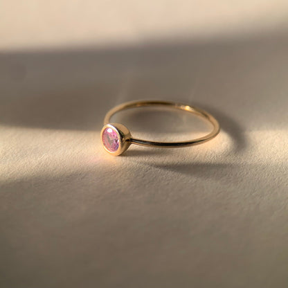Round Alexandrite Gold Ring