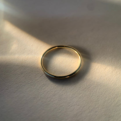 Round Profile Simple Gold Band Ring