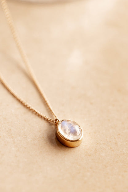 Moonstone in Solid 10k yellow Gold Pendant