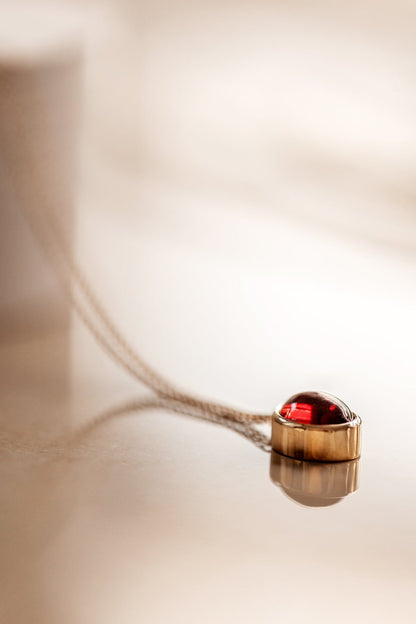 Garnet in Solid 10k yellow Gold Pendant