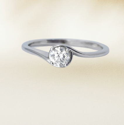 Elegant Solitaire Diamond Engagement Ring