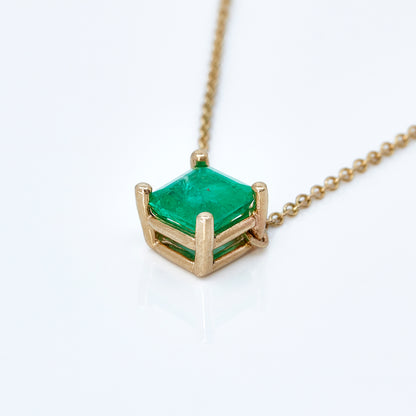 Princess-Cut Emerald Gold Necklace