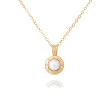 Load image into Gallery viewer, Filigree Pearl Gold Necklace