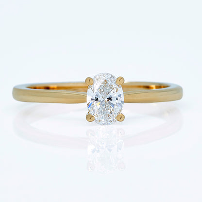 Oval Natural Diamond and Yellow Gold Engagement Ring