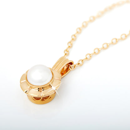 Flower and Pearl Gold Necklace